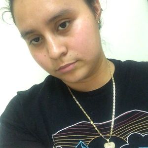 Meet your Posher, Evelyn